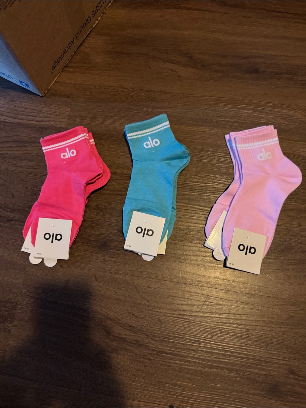 Athletic Alo NWT Trio Pack Crew Socks - Pink, Teal, Light Pink (3 pairs)